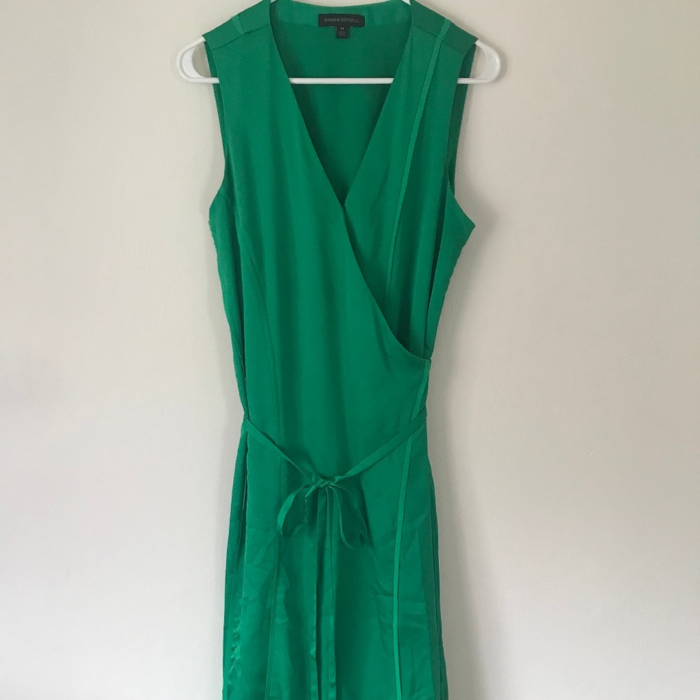 Emerald Green Banana Republic Wrap Midi Dress M